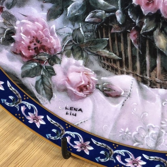 Roses by Lena Liu Basket Bouquets 8" Collection W.S. George Fine Porcelain Plate - Picture 2 of 5